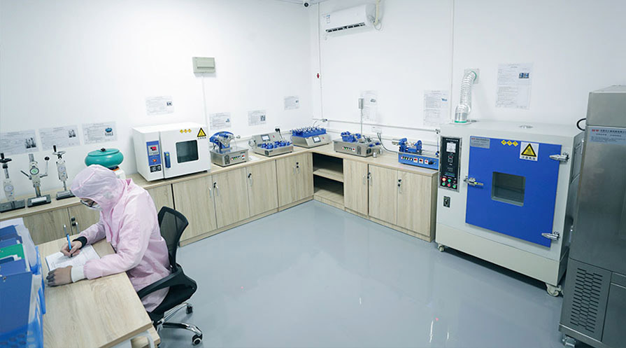 Our Dust-free Workshop